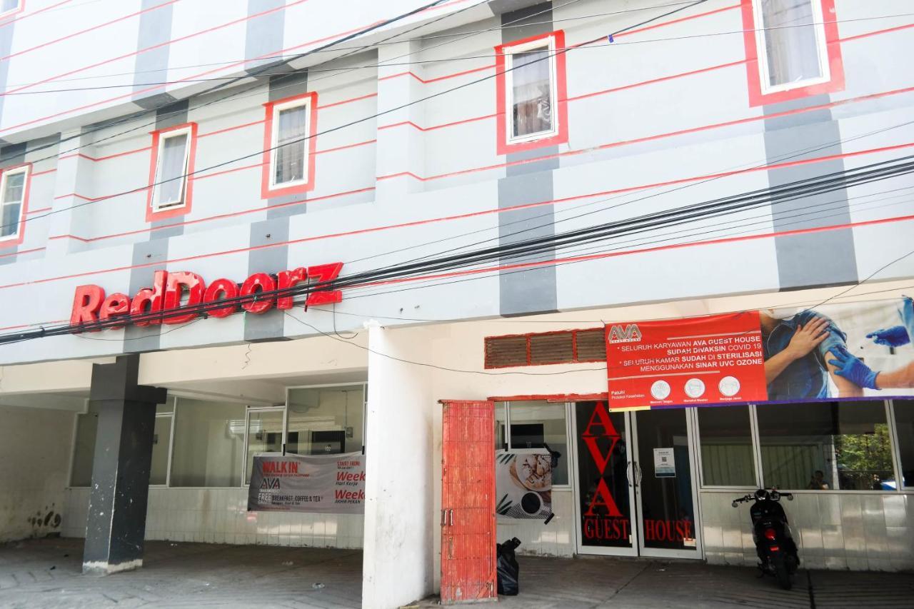 Reddoorz At Jalan Somba Opu Losari Macáçar Exterior foto