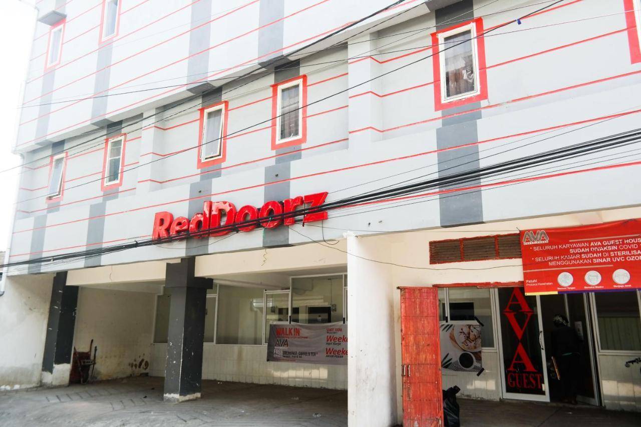 Reddoorz At Jalan Somba Opu Losari Macáçar Exterior foto